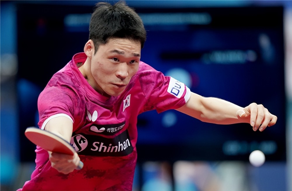 HKA绝杀BRO，Gumayusi打出惊人五杀激烈交锋半决赛，强势挺进下一轮